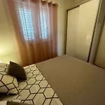 One Apartman